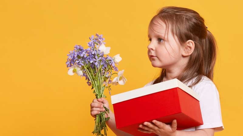 چنتا پیشنهاد جذاب کادو برای روز دختر