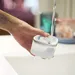 اتو و بخارشور دستی لباس قابل حمل و سبک Philips