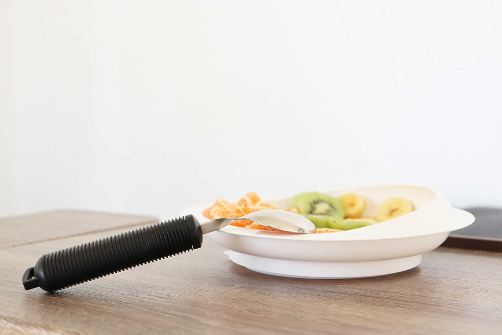 قاشق منحنی مخصوص سالمندان و افراد با توانایی محدود KMINA